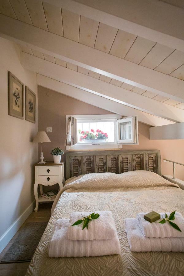 Lianelia Boutique Village House Argyrades Esterno foto