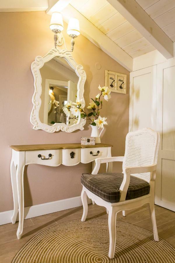 Lianelia Boutique Village House Argyrades Esterno foto
