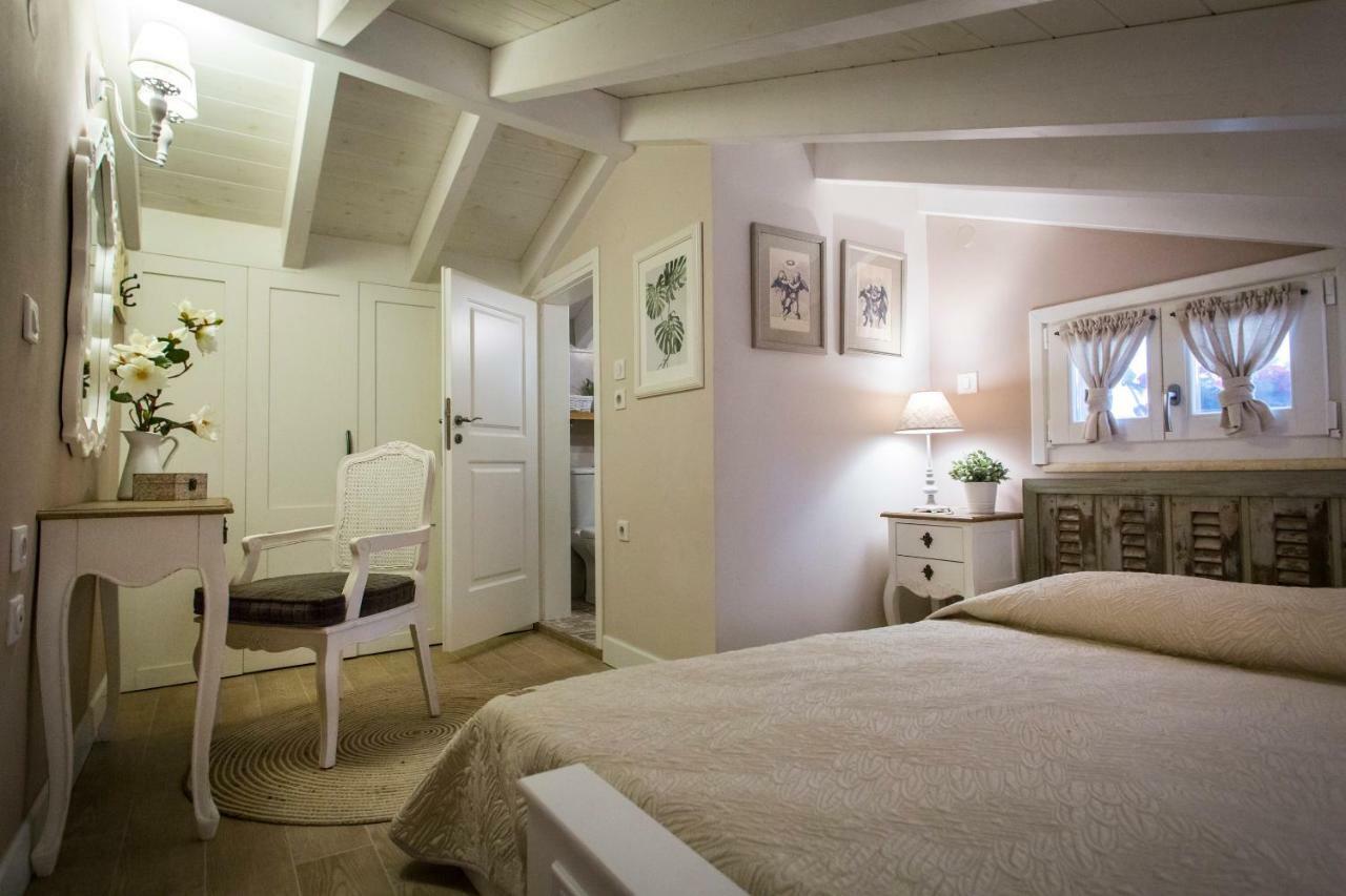 Lianelia Boutique Village House Argyrades Esterno foto